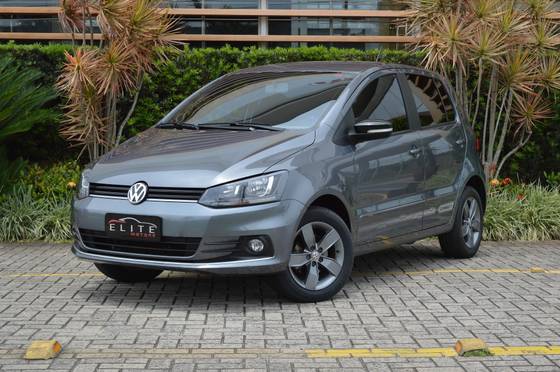 VOLKSWAGEN FOX 1.6 MSI TOTAL FLEX CONNECT 4P MANUAL