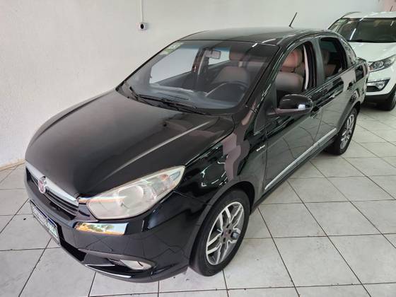 FIAT SIENA 1.6 MPI ESSENCE 16V FLEX 4P AUTOMATIZADO