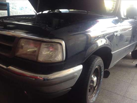 FORD-RANGER-4.0 XLT 4X2 CS V6 12V GASOLINA 2P MANUAL FORD-RANGER-1995