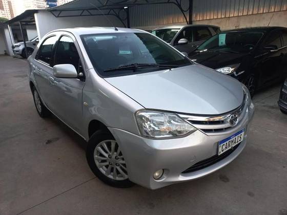 TOYOTA ETIOS 1.5 XLS SEDAN 16V FLEX 4P MANUAL