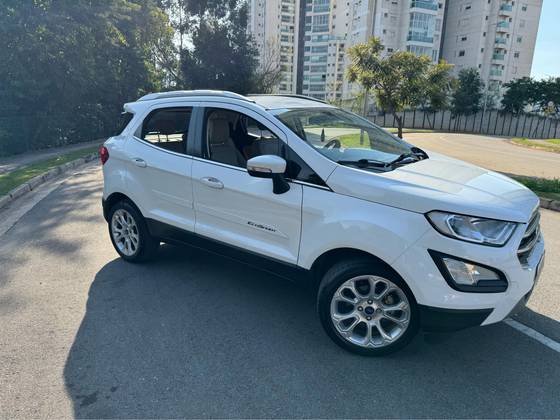 FORD ECOSPORT 1.5 TI-VCT FLEX TITANIUM AUTOMÁTICO