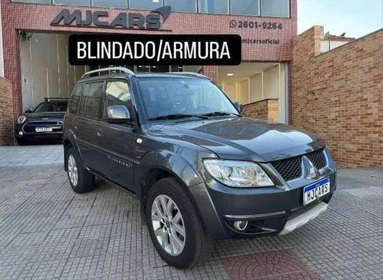 MITSUBISHI PAJERO TR4 2.0 4X4 16V 140CV FLEX 4P AUTOMÁTICO