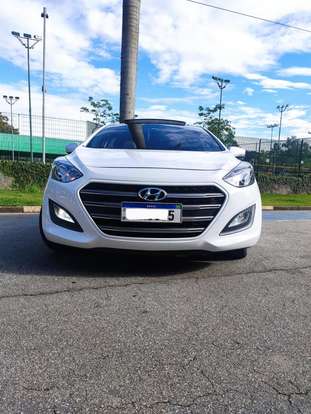HYUNDAI-I30-1.8 MPI 16V GASOLINA 4P AUTOMATICO HYUNDAI-I30-2015