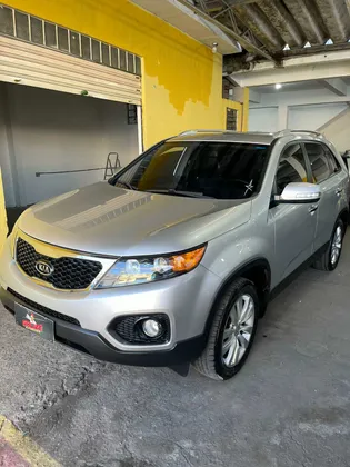 KIA SORENTO 2.4 S.356 4X2 16V GASOLINA 4P AUTOMÁTICO