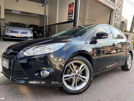 FORD FOCUS 2.0 SE HATCH 16V FLEX 4P AUTO