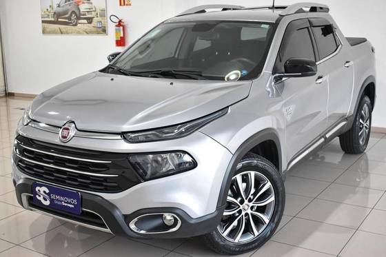 FIAT TORO 2.0 16V TURBO DIESEL VOLCANO 4WD AT9