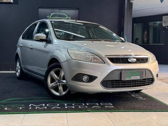 FORD FOCUS 1.6 GL 16V FLEX 4P MANUAL