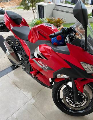 KAWASAKI NINJA 400 