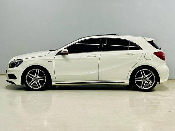 MERCEDES-BENZ A 250 2.0 SPORT TURBO GASOLINA 4P AUTOMATIZADO