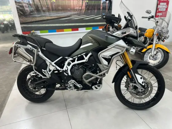 TRIUMPH TIGER 900 RALLY 