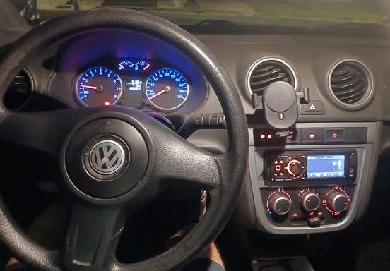 VOLKSWAGEN-GOL-2011