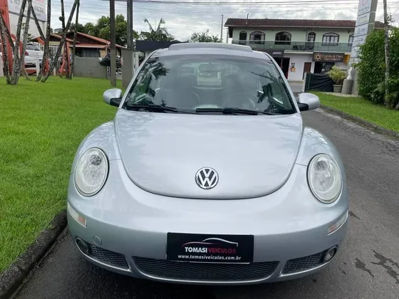 VOLKSWAGEN NEW BEETLE 2.0 MI 8V GASOLINA 2P AUTOMÁTICO