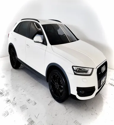 AUDI Q3 2.0 TFSI AMBIENTE QUATTRO 4P GASOLINA S TRONIC