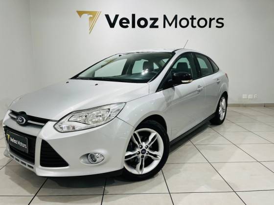 FORD FOCUS 2.0 S SEDAN 16V FLEX 4P AUTO