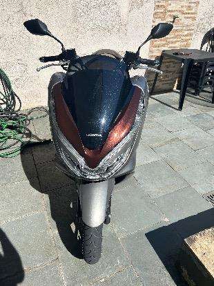 HONDA-PCX DLX-2022