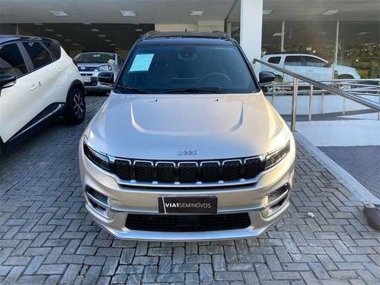 JEEP-COMMANDER-2022