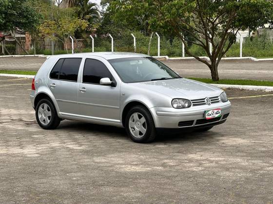 VOLKSWAGEN GOLF 1.6 MI 8V GASOLINA 4P MANUAL