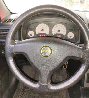 CHEVROLET-ASTRA-2001