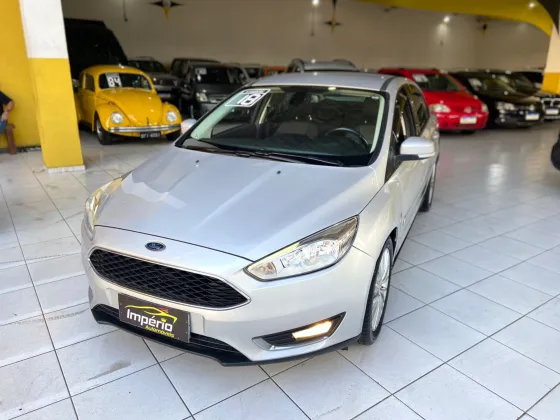 FORD FOCUS 2.0 SE PLUS 16V FLEX 4P POWERSHIFT