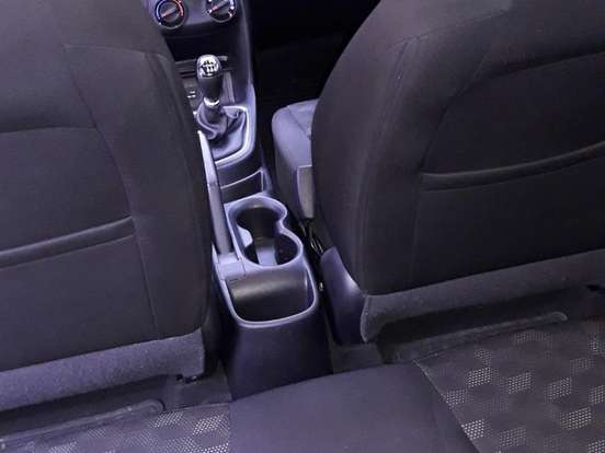 HYUNDAI-HB20-1.6 COMFORT STYLE 16V FLEX 4P MANUAL HYUNDAI-HB20-2015