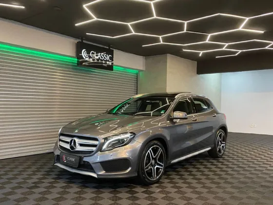 MERCEDES-BENZ GLA 250 2.0 16V TURBO GASOLINA SPORT 4P AUTOMÁTICO