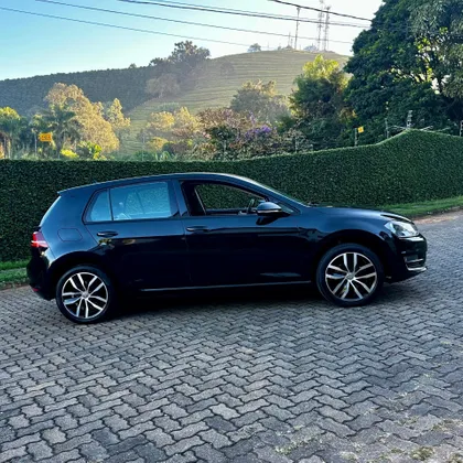 VOLKSWAGEN GOLF 1.4 TSI HIGHLINE 16V GASOLINA 4P AUTOMÁTICO