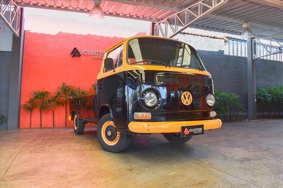 VOLKSWAGEN KOMBI 1.6 MI PICK-UP CS 8V GASOLINA 2P MANUAL