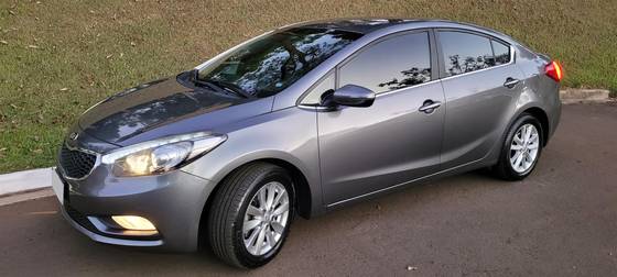 KIA CERATO 1.6 SX 16V FLEX 4P AUTOMÁTICO