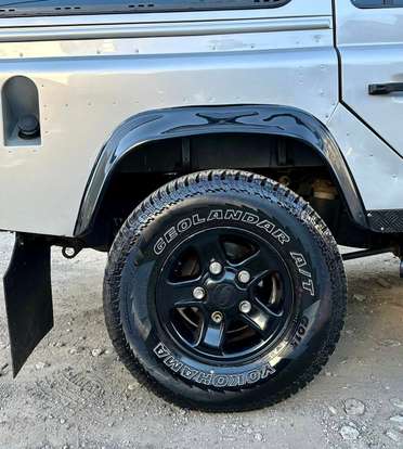 LAND ROVER-DEFENDER-2004