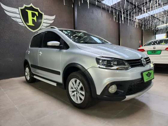 VOLKSWAGEN CROSSFOX 1.6 MI FLEX 8V 4P MANUAL