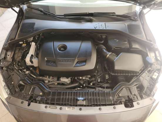 VOLVO-S60-2.0 T5 KINETIC 16V TURBO GASOLINA 4P AUTOMÁTICO VOLVO-S60-2015
