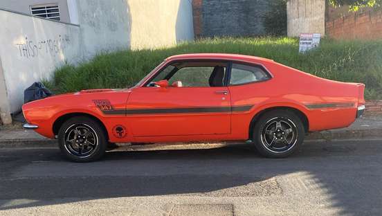 FORD-MAVERICK-1977