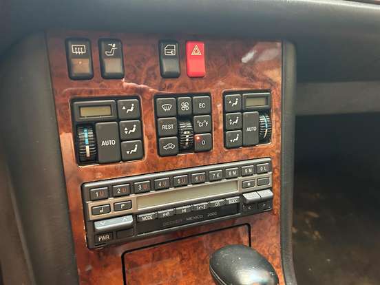 MERCEDES-BENZ-300 SE-3.2 6 CILINDROS GASOLINA 4P AUTOMÁTICO MERCEDES-BENZ-300 SE-1993