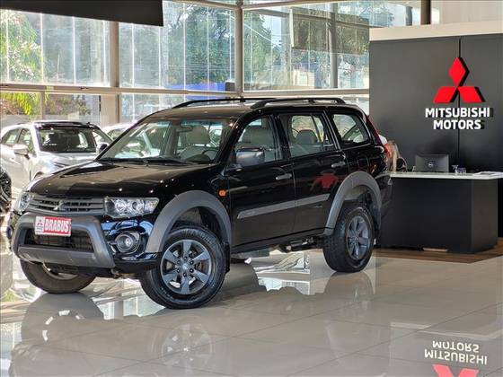 MITSUBISHI PAJERO 3.2 OUTDOOR 4X4 16V TURBO INTERCOOLER DIESEL 4P AUTOMÁTICO