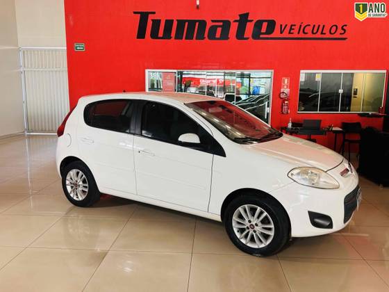 FIAT PALIO 1.6 MPI ESSENCE 16V FLEX 4P MANUAL