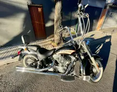 HARLEY-DAVIDSON SOFTAIL HERITAGE CLASSIC HARLEY-DAVIDSON SOFTAIL HERITAGE CLASSIC