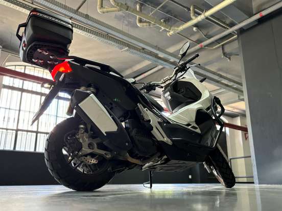 HONDA-ADV-2021