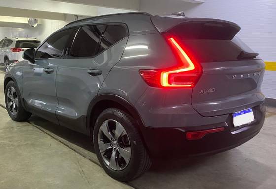 VOLVO XC40 2.0 T4 GASOLINA GEARTRONIC