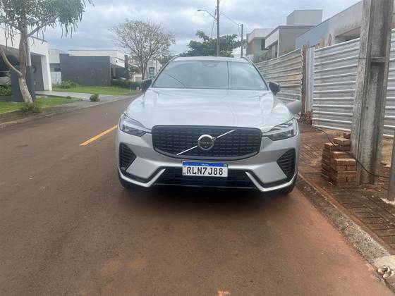 VOLVO XC60 2.0 T8 RECHARGE R-DESIGN AWD GEARTRONIC