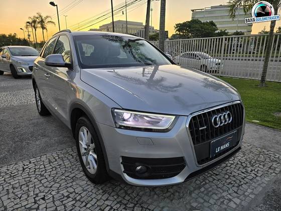 AUDI Q3 2.0 TFSI AMBIENTE QUATTRO 4P GASOLINA S TRONIC