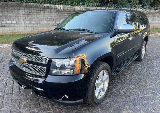 CHEVROLET SUBURBAN 5.3 LT V8 4X4 GASOLINA 4P AUTOMÁTICO