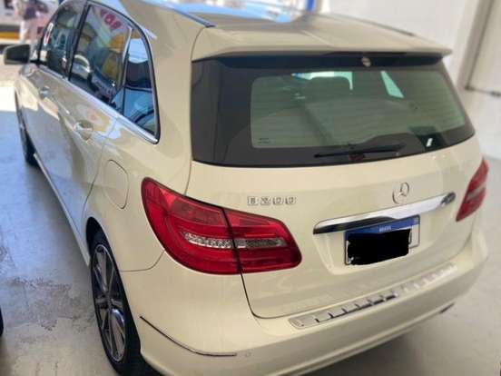 MERCEDES-BENZ-B 200-1.6 SPORT TURBO GASOLINA 4P AUTOMÁTICO MERCEDES-BENZ-B 200-2013