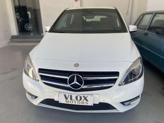 MERCEDES-BENZ-B 200-2013