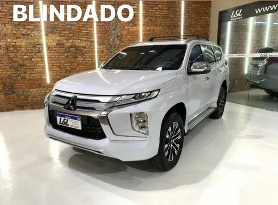 MITSUBISHI PAJERO SPORT 2.4 16V MIVEC TURBO DIESEL HPE-S AWD AUTOMÁTICO