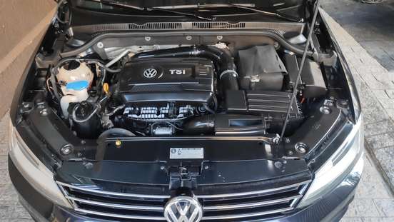 VOLKSWAGEN-JETTA-2016