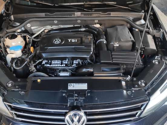 VOLKSWAGEN-JETTA-2.0 TSI HIGHLINE 211CV GASOLINA 4P TIPTRONIC VOLKSWAGEN-JETTA-2016