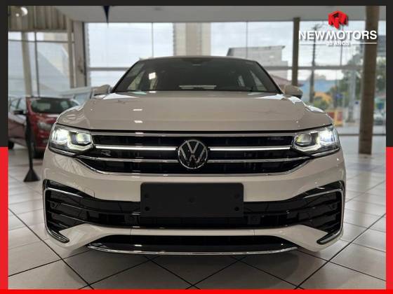 VOLKSWAGEN TIGUAN 2.0 300 TSI GASOLINA ALLSPACE R-LINE AUTOMÁTICO