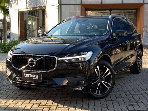 VOLVO XC60 2.0 D5 DIESEL MOMENTUM AWD GEARTRONIC