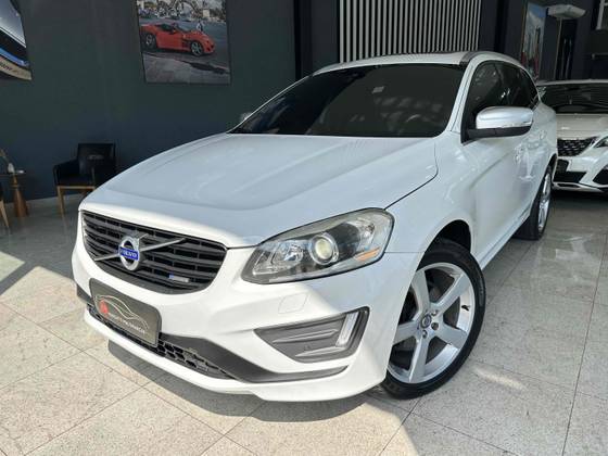 VOLVO XC60 2.0 T5 R DESIGN TURBO GASOLINA 4P AUTOMÁTICO