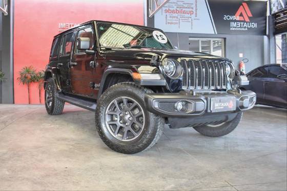 JEEP WRANGLER 2.0 TURBO GASOLINA UNLIMITED OVERLAND 4P 4X4 AT8